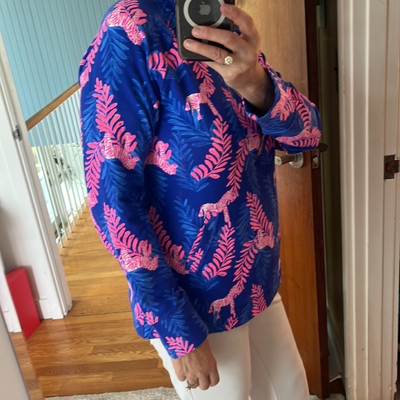 Lilly Pulitzer Skipper Popover Pink Blue UPF - Picture 2 of 4